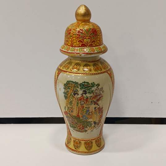 Vintage Hand painted Asian Ginger Jar image number 3