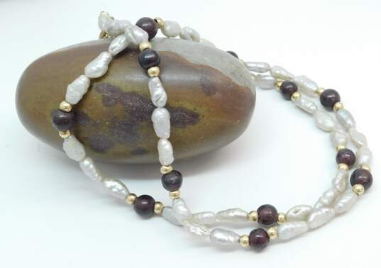 14K Yellow Gold Garnet Rice Pearl Beaded Necklace 13.1g image number 2