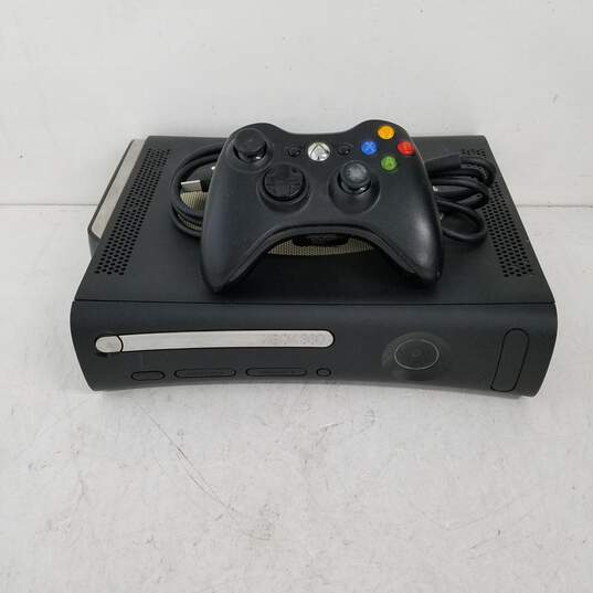 Xbox 360 Fat 120GB Console Bundle Controller & Games #10 image number 2