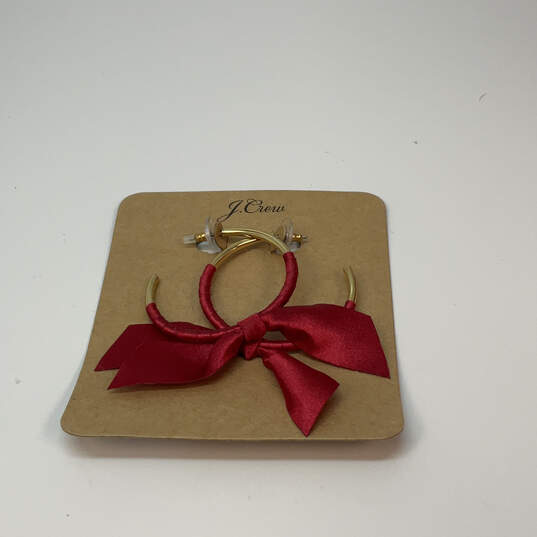 Designer J. Crew Gold-Tone Red Ribbon Wrapped Fashionable Hoop Earrings image number 2