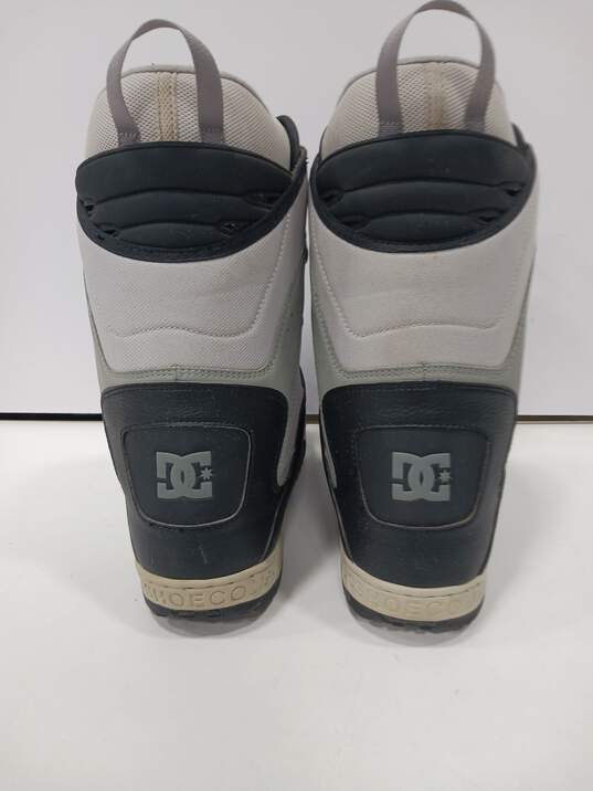 DC Men's Gray/Black/Dark Gray Snowboard Boots Size 9 image number 3