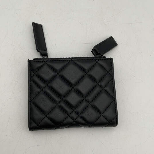 Womens Black Leather Quilted Multiple Card Holder Zipper Bi-Fold Wallet image number 2