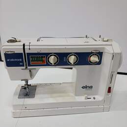 Vintage Elna SU Air Electronic 68 Sewing Machine