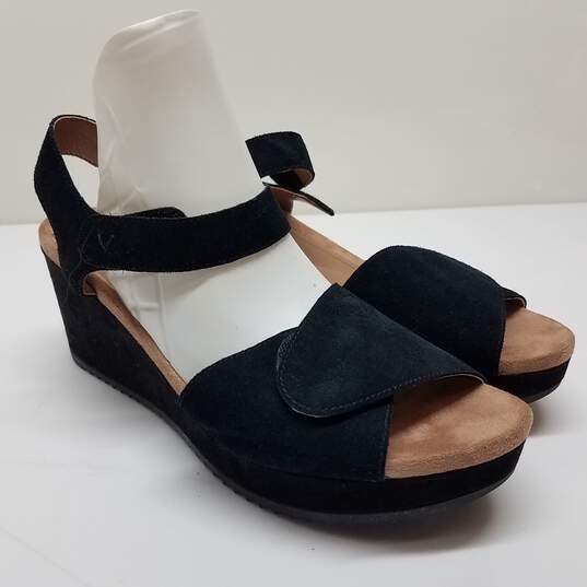 VIONIC Women's Hoola Astrid II Joy-Per's Wedge Heel Sandals Black Suede Size 11 image number 1