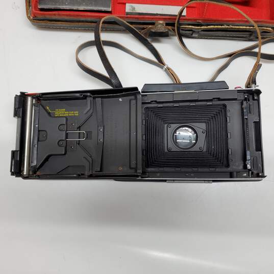 Vintage Polaroid Automatic 100 Land Camera With Case image number 4