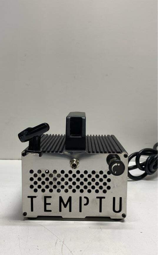 Temptu Airbrush Air Compressor Model 1A With Accessories image number 3
