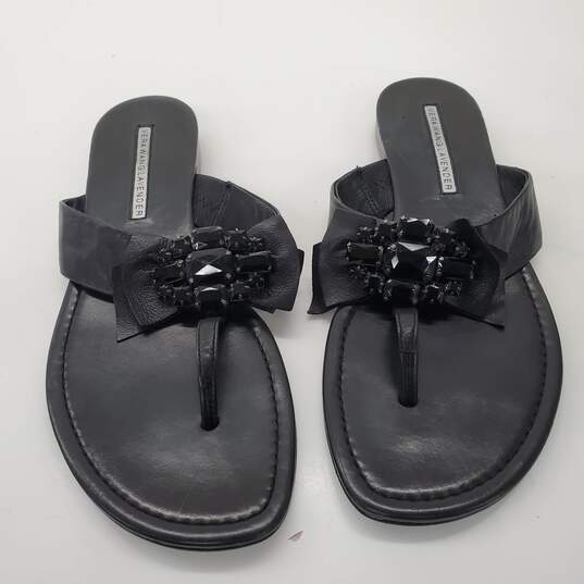 Vera Wang Lavender Label Women's Black Leather Embellished Thong Sandals Size 6M image number 1