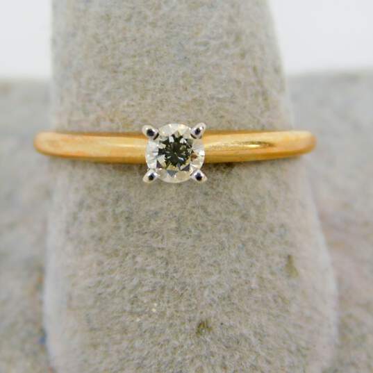 14K Yellow Gold 0.21 CT Round Diamond Solitaire Ring 2.0g image number 2