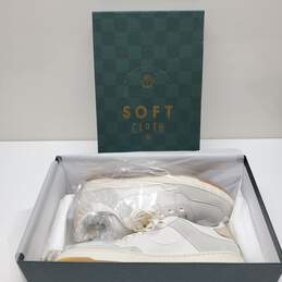 Soft Cloth Unisex Sneaker Shoes Size 9 with  BOX