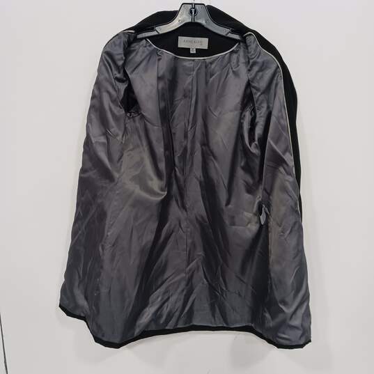 Women's Black Zip Up Coat Size M image number 3