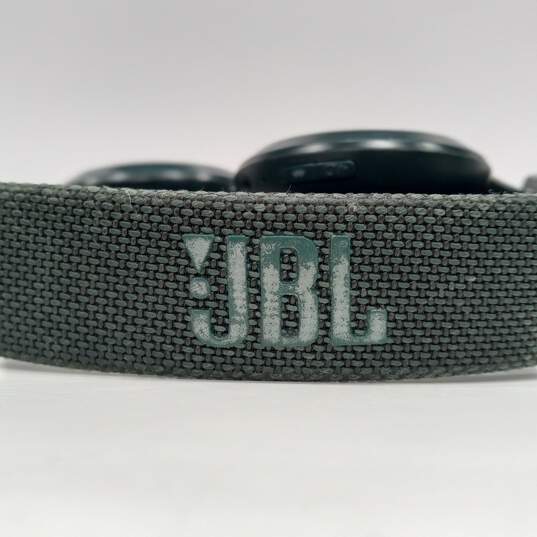 JBL Live Green Wireless Headphones image number 7