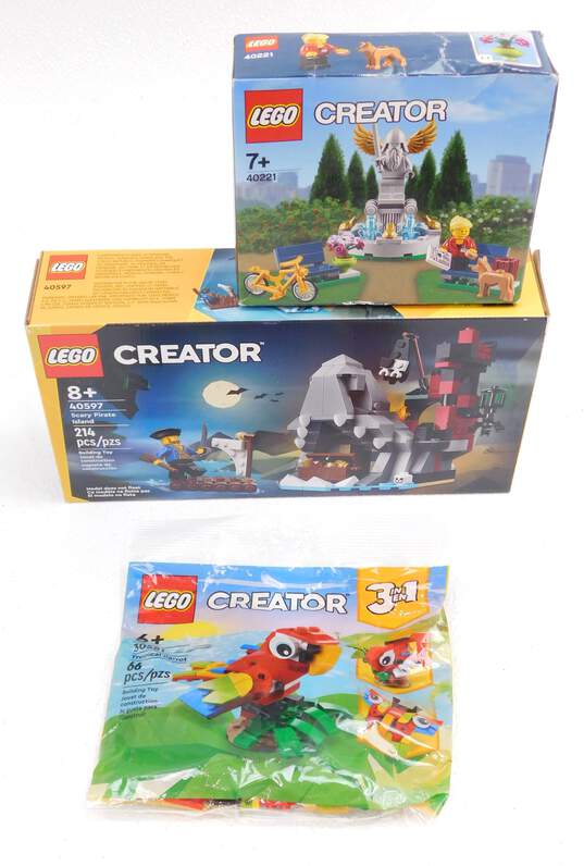 Creator Factory Sealed Sets Lot 40597: Scary Pirate Island 40221: Fountain + Polybag Parrot image number 1