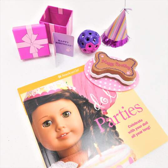 American Girl Doll Brown Eyes & Hair W/ Carrying Bag Pet Party Accessories & Party Craft Book image number 10
