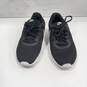 Nike Tanjun Men's Black & White Sneakers Size 10 image number 1