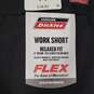 NWT Mens Flex Relaxed Fit Slash Pockets Flat Front Work Short Size 44 image number 3