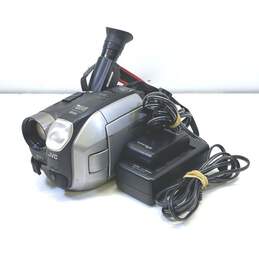 JVC GR-AXM700U VHS-C Camcorder