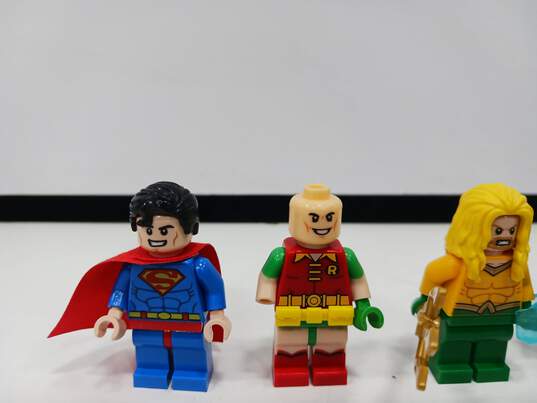 DC Minifigs image number 2