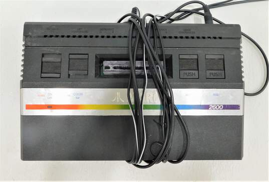 Atari 2600 Junior Console image number 2