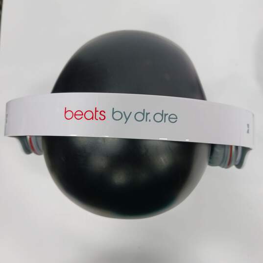 Beats by Dre - Monster Beats Solo HD Headphones - White image number 4