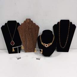 6 pc Set Assorted Costume Jewelry Pieces