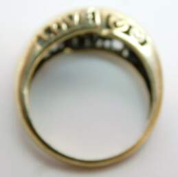 10K Yellow Gold 0.15 CTTW Diamond Round & Baguette Ring 3.0g alternative image