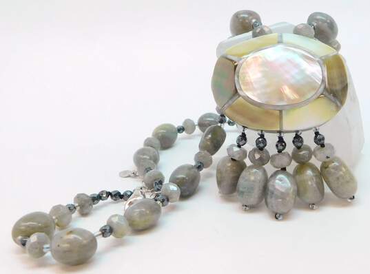 Sally C Treasures 925 Labradorite Bead Mother Of Pearl Shell Pendant Necklace 84.6g image number 2