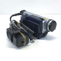 Sony Handycam DCR-TRV330 Digital8 Camcorder