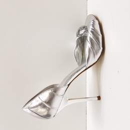 Aldo Women's Silver Metallic Peep Toe Pumps Size 8