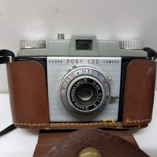 Vintage Kodak Pony 135 Camera Lenses Vivitar 3500 Flash Lot image number 4