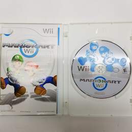 Mario Kart Wii w/Wii Wheel alternative image