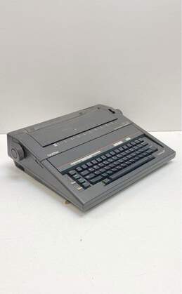Brother Electronic Typewriter AX-24 alternative image