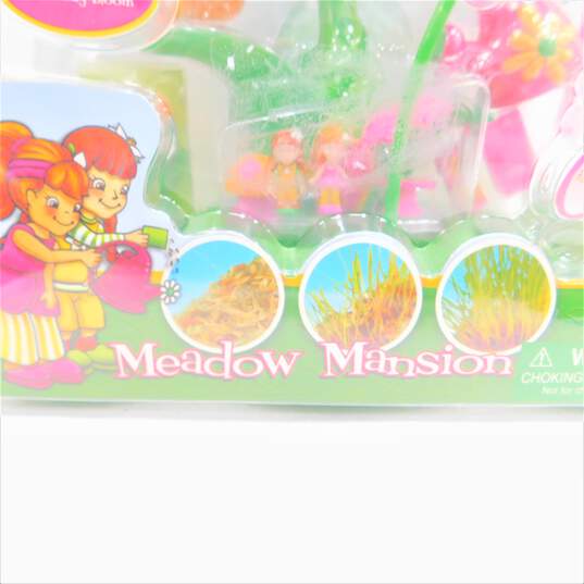Sealed Garden Girlz Meadow Mansion Lilly Bloom Seed Growing Playset image number 3