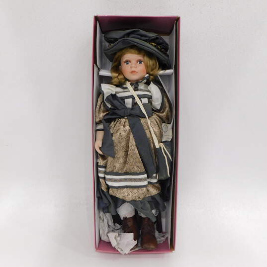 Vintage Adelie Creation Porcelain Large Doll Limited Edition Made In Paris image number 4