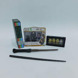 Harry Potter Hogwarts Library Book Set w/ Bookmarks Magical Minis & Wands