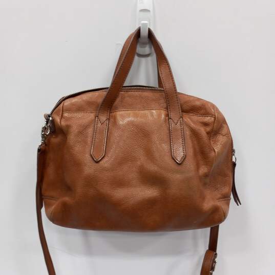 Women's Brown Leather Fossil Purse image number 2