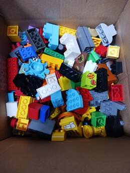 Lot of 5lbs of Assorted Building Blocks