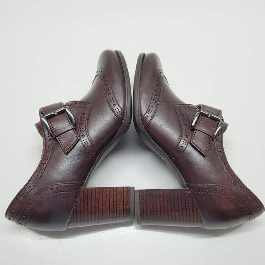 Clarks Artisan Women's Heel Buckle Saddle Shoes Size 6M image number 3