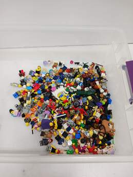 1.5lb Bundle of Assorted Lego Minifigures