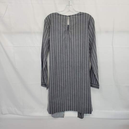 Pleione Gray Striped Front Tie Hankercheif Dress WM Size M image number 1