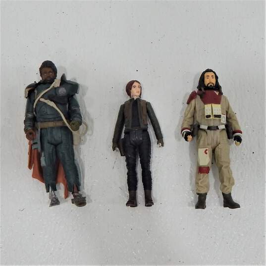 Star Wars Mini Action Figure Lot W/ Accessories image number 5