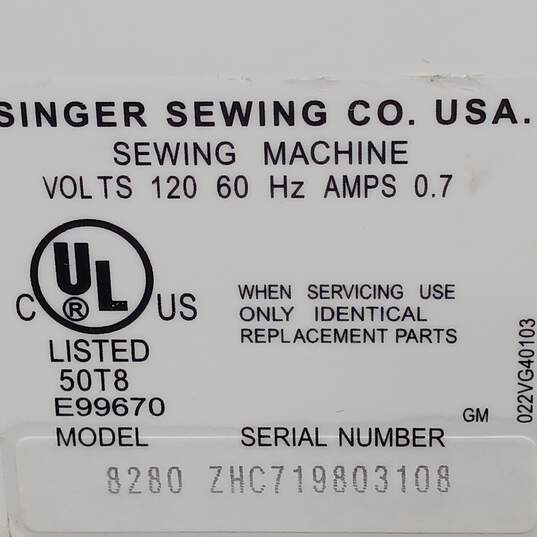 White Singer Prelude Sewing Machine w/ Pedal & Power Cord image number 3