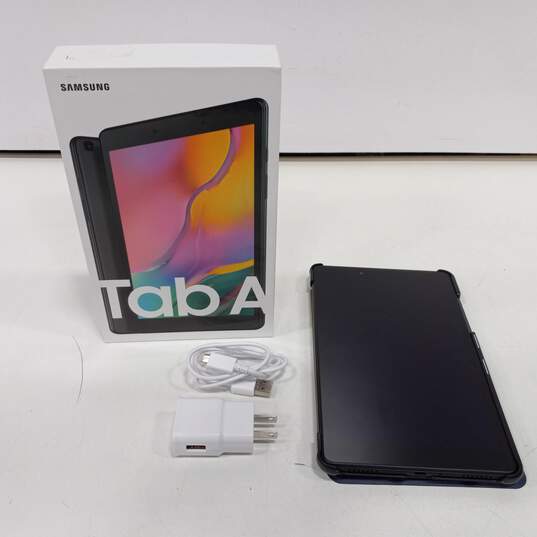 Samsung Galaxy Tab A  8" Tablet IOB w/Case image number 1