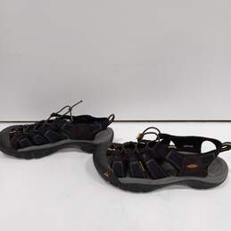 Keen Men's Black Closed Toe Sandals alternative image