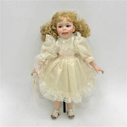 Vintage Camelot Pauline Doll White Dress 22in Doll