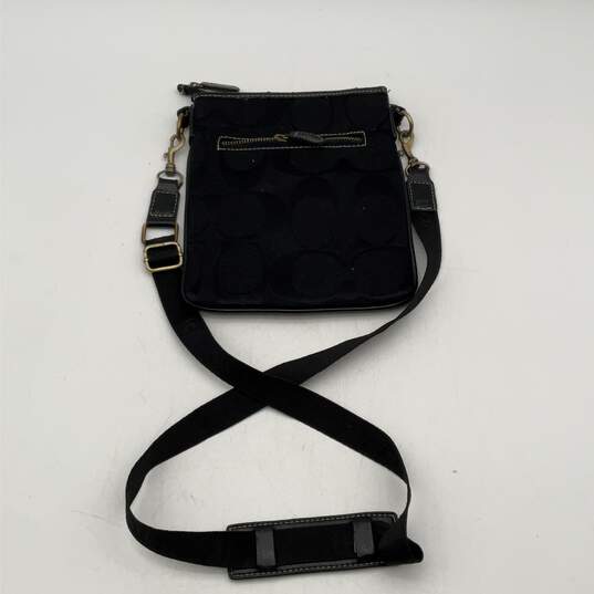 Coach Womens Black Signature Print Adjustable Strap Zipper Crossbody Bag Purse image number 2
