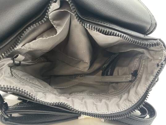 Womens Black Leather Inner Pocket Adjustable Shoulder Strap Crossbody Bag image number 4