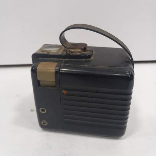 Vintage Kodak Brownie Hawkeye Flash Model Camera image number 4