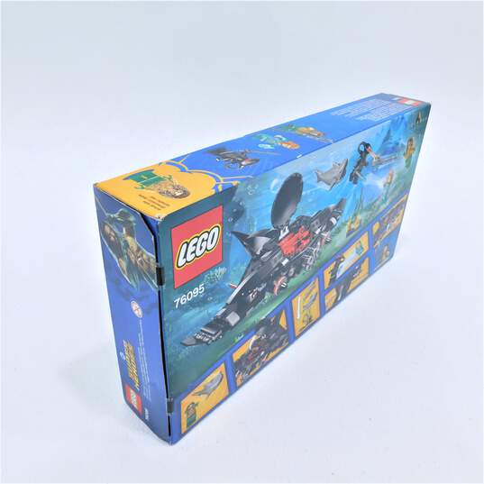 Sealed Lego DC 76095 Aquaman Black Manta Strike Building Toy Set image number 3