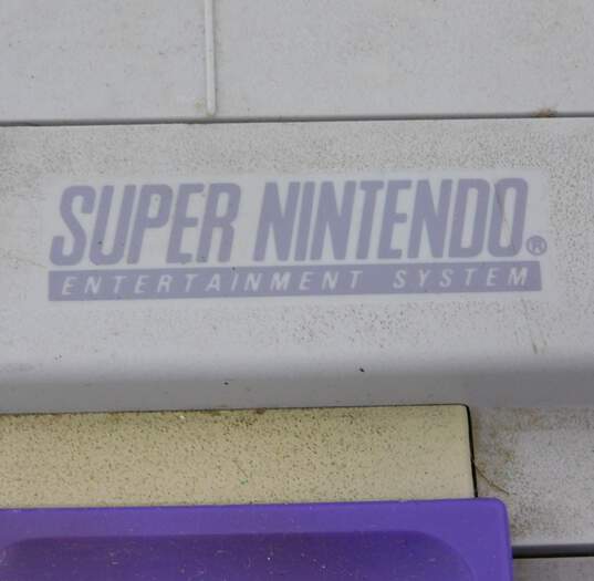Nintendo SNES Console + Controller Bundle image number 8