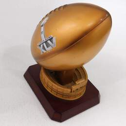 Bradford Exchange Green Bay Packers NFL Super Bowl XLV Football Sculpture alternative image